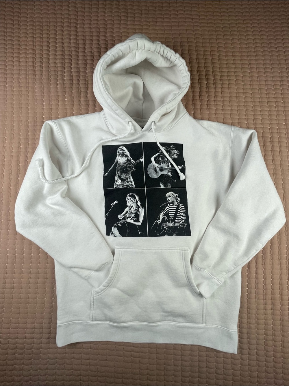 Taylor Swift The Eras Tour 2023 White Pullover Hoodie with Tour Dates Large